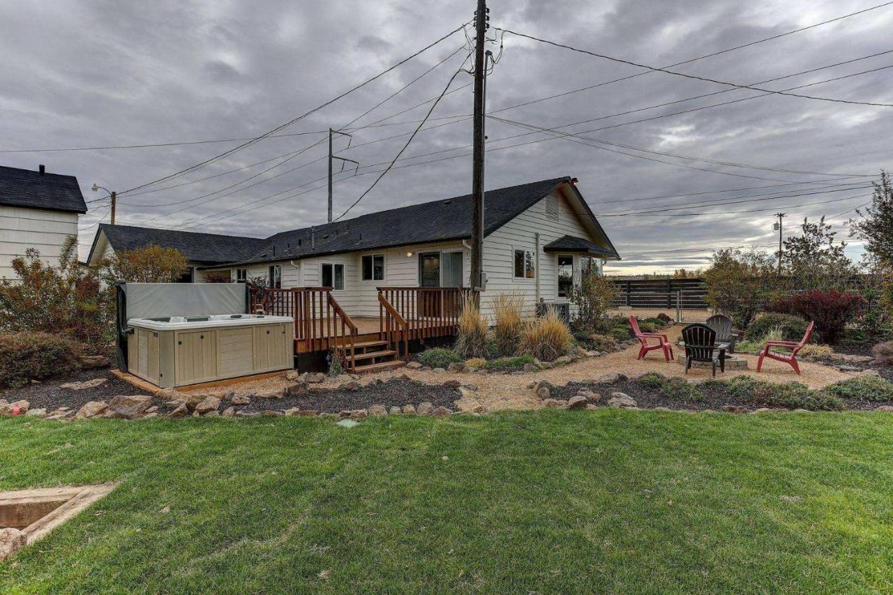 The Old Reindeer Ranch Redmond Exterior foto